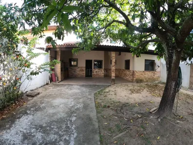 Casa com 3 Quartos à venda, 180m² no Parque Julião Nogueira, Campos dos Goytacazes