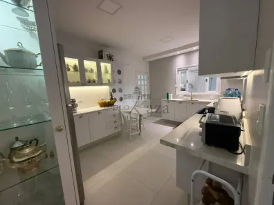 Casa com 4 Quartos à venda, 260m² no Jardim das Indústrias, São José dos Campos