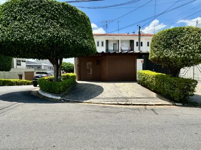 Casa com 3 Quartos à venda, 195m² no Jardim Vila Galvão, Guarulhos