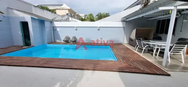Casa de Condomínio com 3 Quartos à venda, 500m² no Recreio dos Bandeirantes, Rio de Janeiro