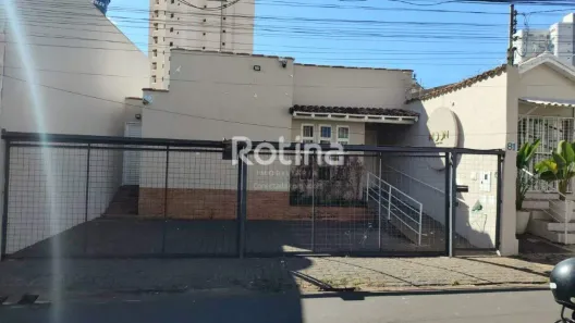 Prédio Comercial para alugar, 80m² no Fundinho, Uberlândia