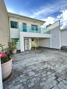 Casa com 3 Quartos à venda, 170m² no Santa Amélia, Belo Horizonte