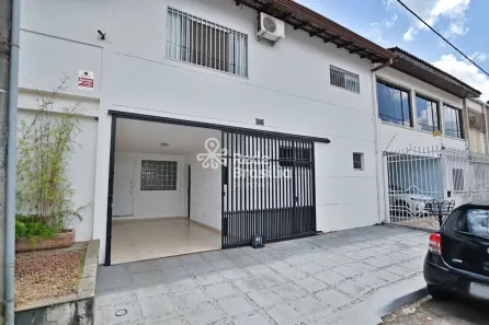 Casa com 6 Quartos à venda, 350m² no Asa Norte, Brasília