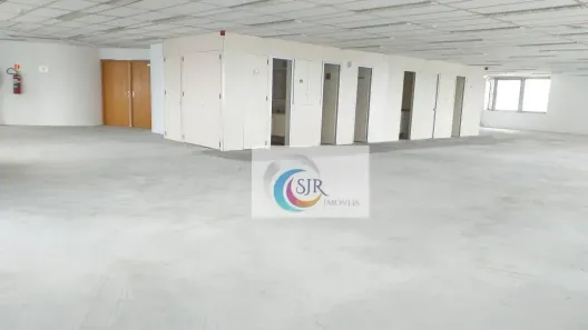 Sala Comercial para alugar, 600m² no Pinheiros, São Paulo