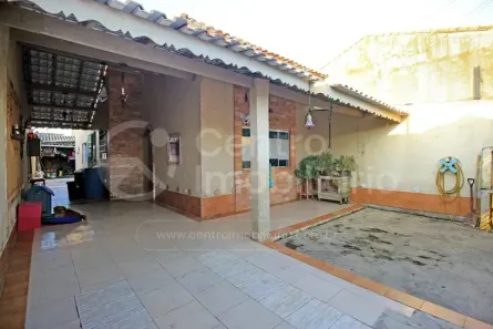Casa com 4 Quartos à venda, 150m² no Jardim Somar, Peruíbe