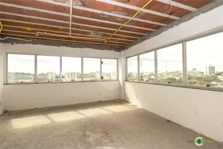 Sala Comercial para venda ou aluguel, 30m² no Centro, Gravataí