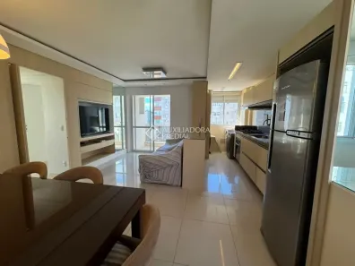 Apartamento com 2 Quartos à venda, 77m² no Agronômica, Florianópolis