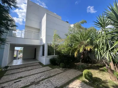 Casa de Condomínio com 4 Quartos para alugar, 250m² no Parque Residencial Itapeti, Mogi das Cruzes