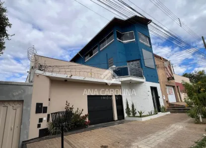 Casa com 2 Quartos à venda, 309m² no Major Prates, Montes Claros