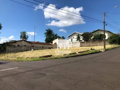 Lote/Terreno à venda, 852m² no Vila São Judas Thadeu, Botucatu