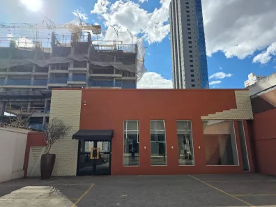 Imóvel Comercial com 3 Quartos à venda, 450m² no Setor Marista, Goiânia