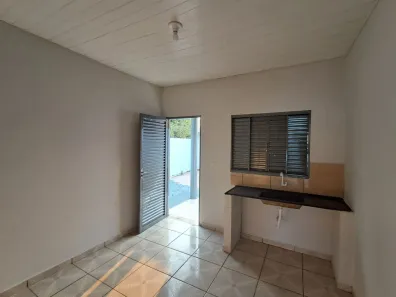 Casa com 2 Quartos à venda, 78m² no Poconé, Poconé