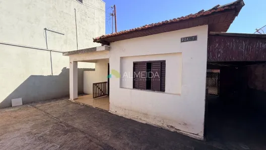 Casa com 2 Quartos à venda, 250m² no Centro, Santa Gertrudes