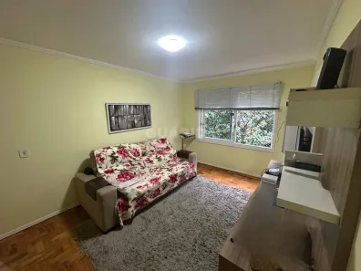 Apartamento com 2 Quartos para alugar, 70m² no Auxiliadora, Porto Alegre