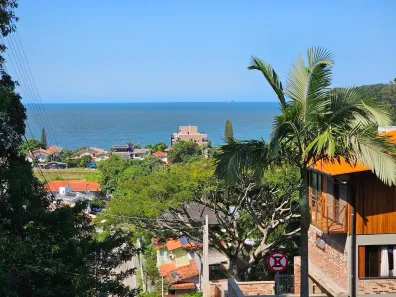 Lote/Terreno à venda, 240m² no Cabeçudas, Itajaí
