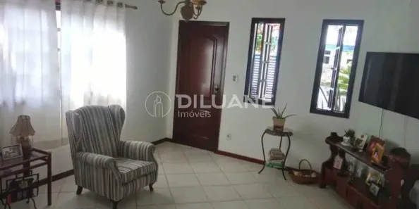 Apartamento com 5 Quartos para alugar, 400m² no Itaipu, Niterói
