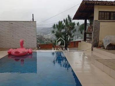 Casa com 3 Quartos à venda, 166m² no Parque São Luiz, Teresópolis
