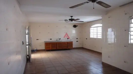 Casa com 3 Quartos à venda, 190m² no Vila Martinez, Jacareí