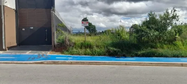 Lote/Terreno à venda, 2020m² no Aparecidinha, Sorocaba