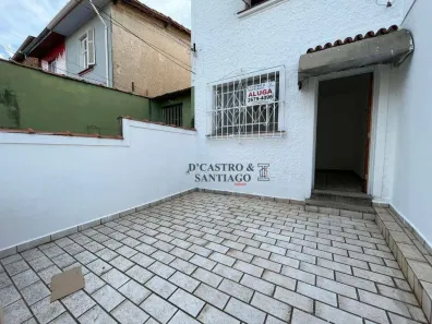 Sobrado com 2 Quartos para alugar, 100m² no Água Rasa, São Paulo