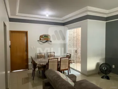 Casa com 3 Quartos à venda, 178m² no Santa Rosa, Uberlândia