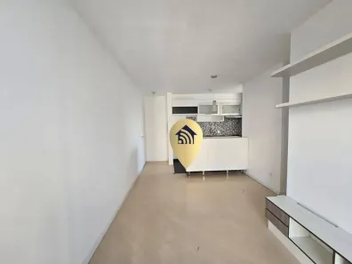 Apartamento com 2 Quartos à venda, 48m² no Vila Anastácio, São Paulo
