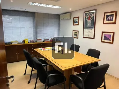 Sala Comercial à venda, 200m² no Itaim Bibi, São Paulo