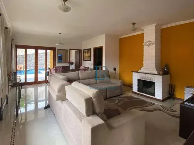 Casa de Condomínio com 3 Quartos à venda, 361m² no Granja Viana, Cotia