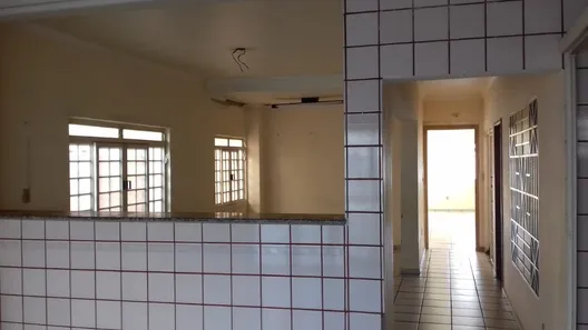 Casa com 5 Quartos à venda, 300m² no Dom Aquino, Cuiabá