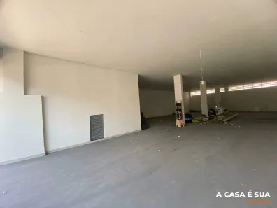 Ponto Comercial para alugar, 245m² no Cabral, Contagem