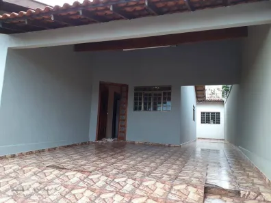 Casa com 3 Quartos à venda, 135m² no Jd. Do Lago I, Ibiporã