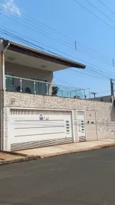 Casa com 3 Quartos à venda, 315m² no Jardim Márcia II, Agudos