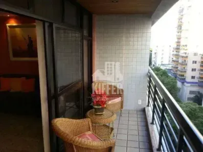 Apartamento com 4 Quartos à venda, 185m² no Icaraí, Niterói