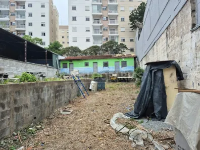 Lote/Terreno à venda, 200m² no Interlagos, São Paulo