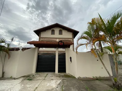 Sobrado com 2 Quartos à venda, 215m² no Loteamento Parque das Fontes, Tremembé