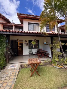 Casa com 3 Quartos à venda, 220m² no Buraquinho, Lauro de Freitas