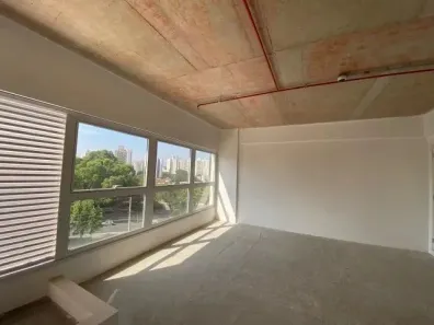 Sala Comercial à venda, 31m² no Centro, São José dos Campos