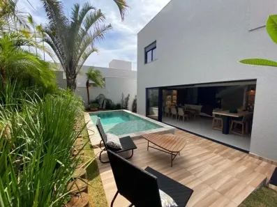Casa de Condomínio com 4 Quartos à venda, 200m² no Residencial Jardins Lyon, Aparecida de Goiânia