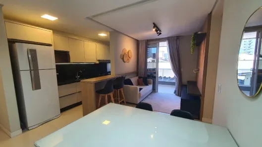 Apartamento com 2 Quartos para alugar, 68m² no Trindade, Florianópolis