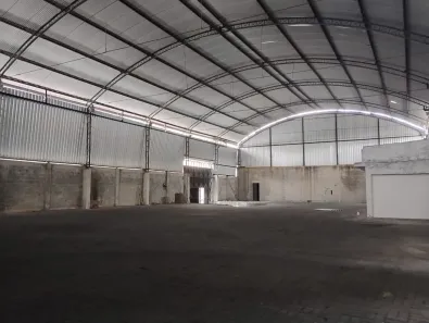 Galpão/Depósito/Armazém para alugar, 1100m² no Jardim Primavera, Duque de Caxias