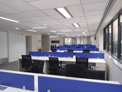 Sala Comercial para alugar, 300m² no Vila Olímpia, São Paulo