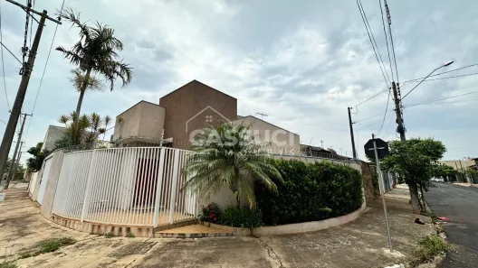 Casa com 3 Quartos à venda, 155m² no Jardim Alvorada, Mirassol