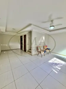 Casa com 3 Quartos à venda, 113m² no Granja dos Cavaleiros, Macaé