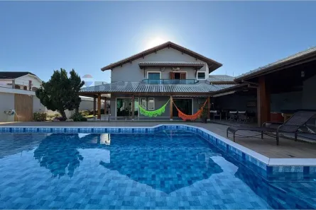 Casa com 4 Quartos à venda, 537m² no Parque Turistico, Peruíbe
