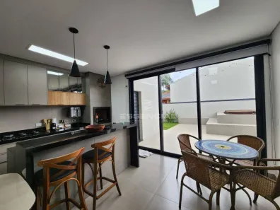 Casa de Condomínio com 3 Quartos à venda, 159m² no Ninho Verde 2, Pardinho