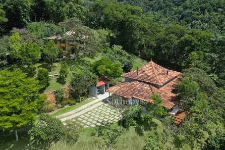 Casa com 5 Quartos à venda, 400m² no Araras, Petrópolis