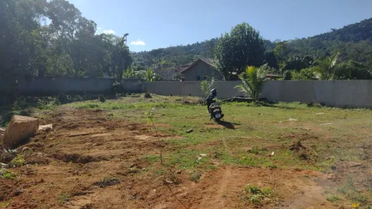 Lote/Terreno à venda, 1000m² no Parada Modelo, Guapimirim