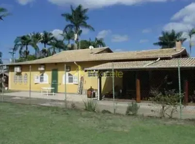 Casa com 1 Quarto à venda, 490m² no Santana, Pindamonhangaba