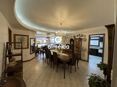 Apartamento com 3 Quartos à venda, 137m² no Nossa Senhora de Lourdes, Santa Maria