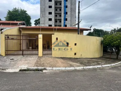 Casa com 4 Quartos à venda, 185m² no Vila Genoveva, Valinhos